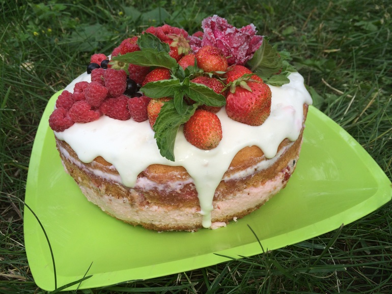 Тортик голыш:)