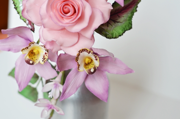 Мои первые сахарные цветы...