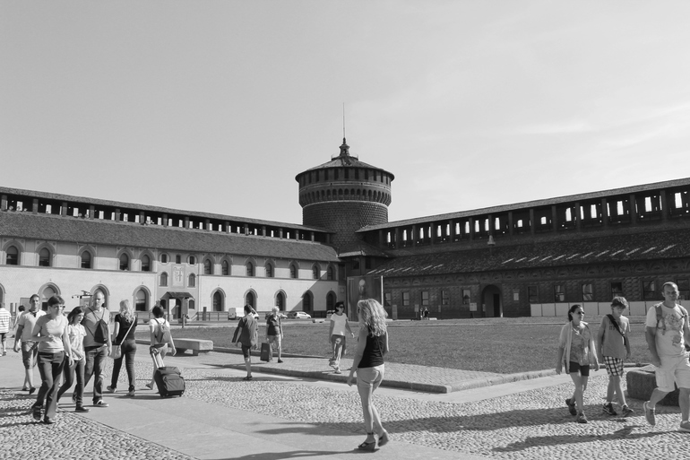 Летний европейский трип 2013 с годовасиком. Часть 8. Милан и как мы не попали в Цюрих