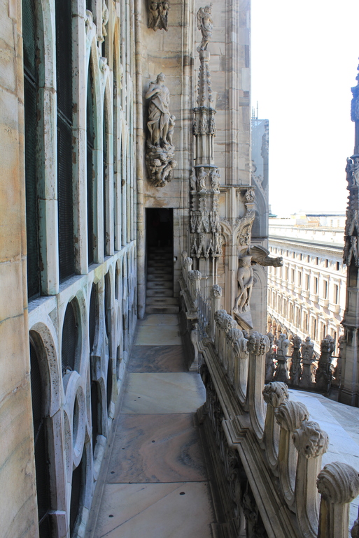 Летний европейский трип 2013 с годовасиком. Часть 8. Милан и как мы не попали в Цюрих