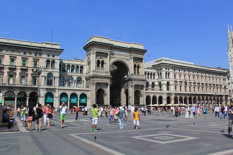 Летний европейский трип 2013 с годовасиком. Часть 8. Милан и как мы не попали в Цюрих