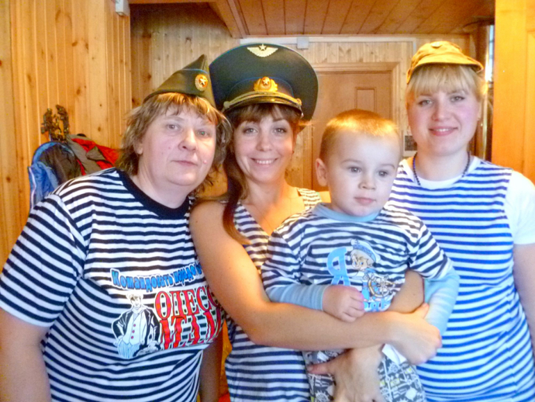 Поздравление на 23 февраля! =) ...и торт рубашка