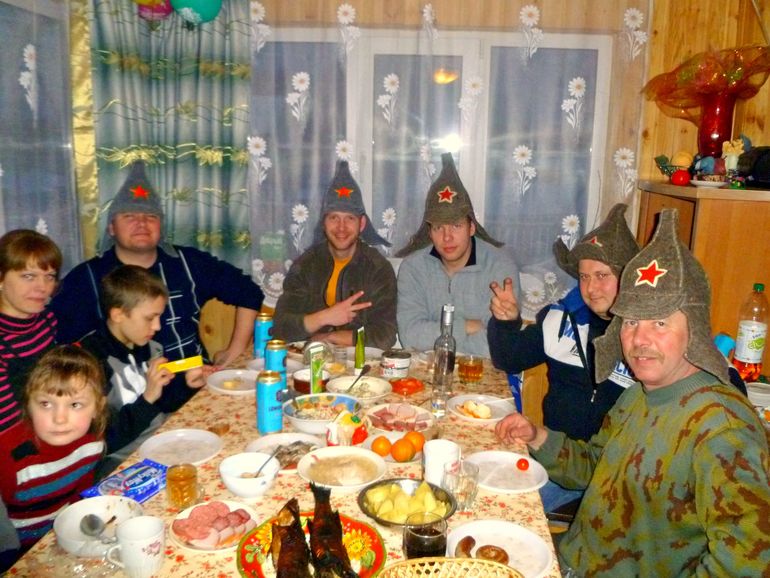 Поздравление на 23 февраля! =) ...и торт рубашка