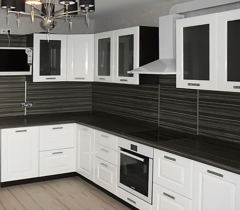 Проголосуйте за понравившуюся кухня,плиз!