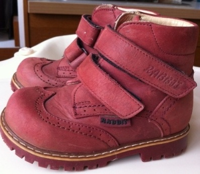 Продам ортопедические ботинки Tiflani 22р. , Rabbit 21р. Б/у. Состояние идеальное.