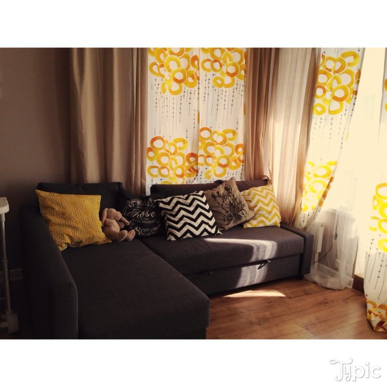 Весенние обновление гостиной.