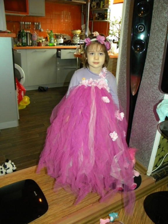 Новинки!Платья нарядные .Большой выбор! Всё в наличии! Скидки!