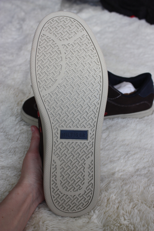 Tommy Hilfiger (оригинал!) 2500 руб!