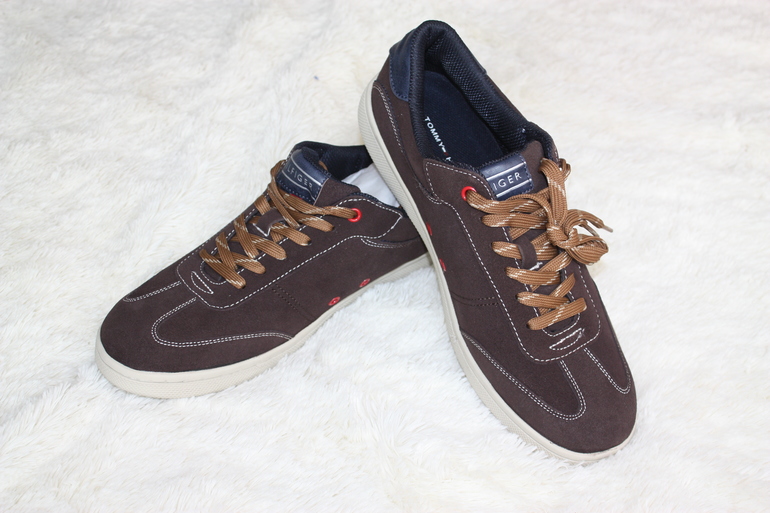 Tommy Hilfiger (оригинал!) 2500 руб!