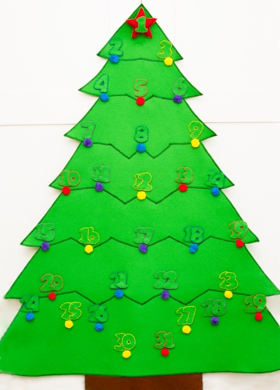 Буквы, игрушки, елки и другое