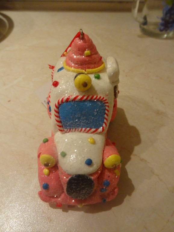 Новогодние игрушки. Хвастики