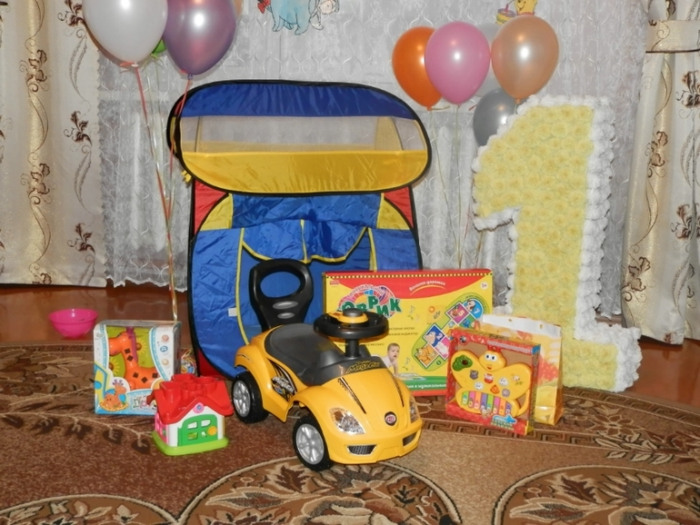 Наше вини-пуховое годовасие!!