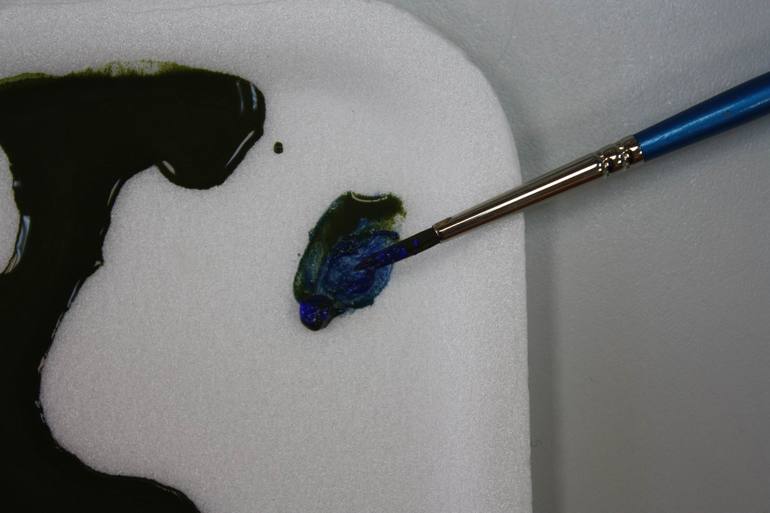 Приступила к заказу на мини-комодик. Серия 9