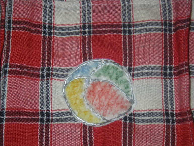 Нашились из клетки подарочки...