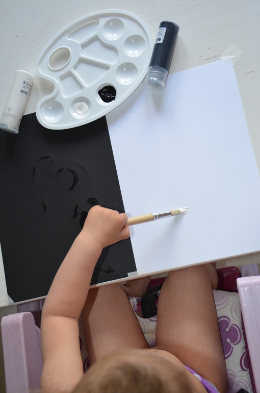 Художка №9. Черно-белое.