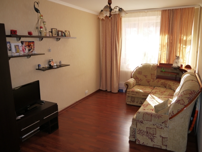 Продается 2-х комн. кв. м Пролетарская(Кр.застава)