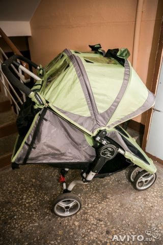 Продаю коляску для двойни Baby Jogger Mini City Double 14 тыс