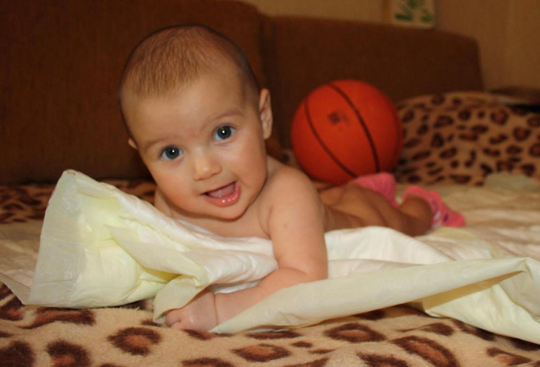 нам 3 месяца)))