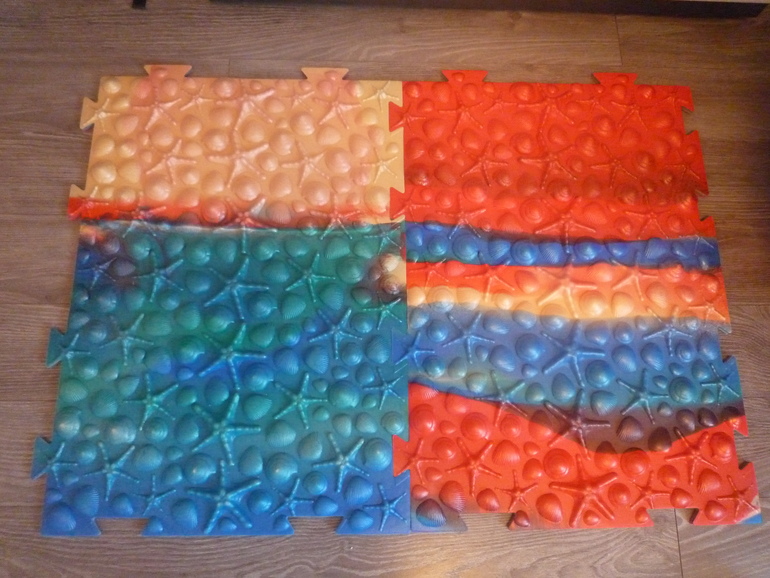 Наши игрушки от года и восьми весяцев и до....