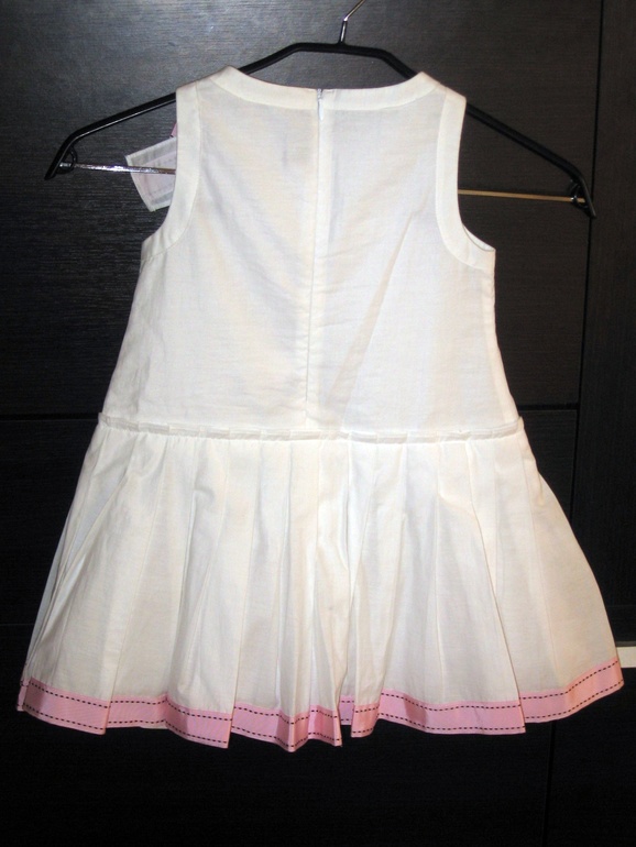 Cavalli, Dolce&Gabbana;, Simonetta, Burberry,Galliano, Fendi, ... только оригиналы! Для девочек!