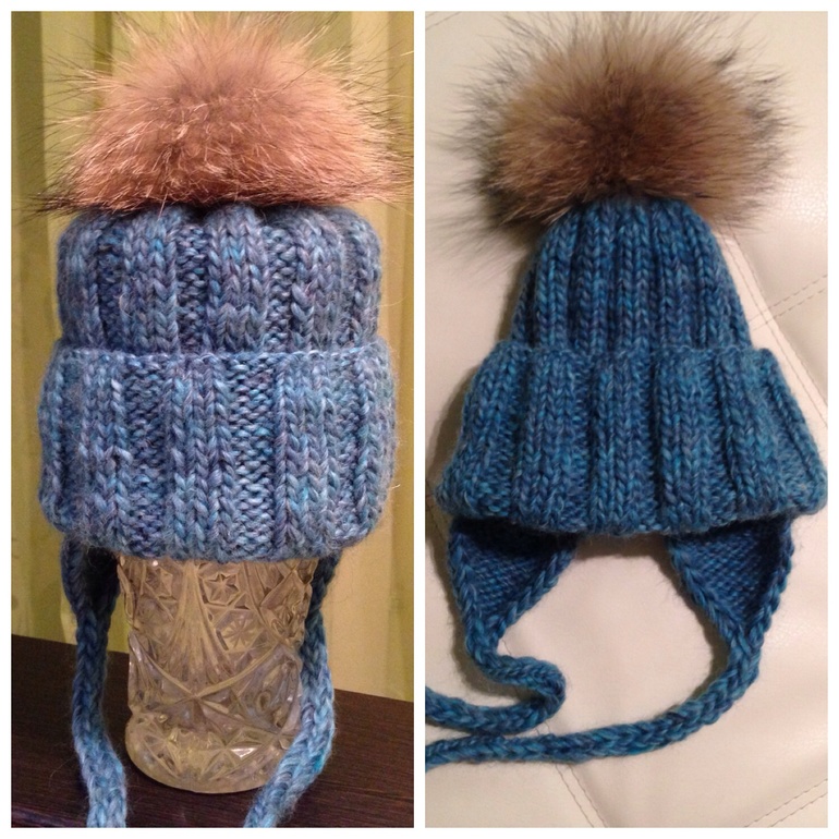 Детская шапочка! На ОГ до 50см! Шерстяная на флисе! Пумпон-натуральный енот! Стразы сваровски!