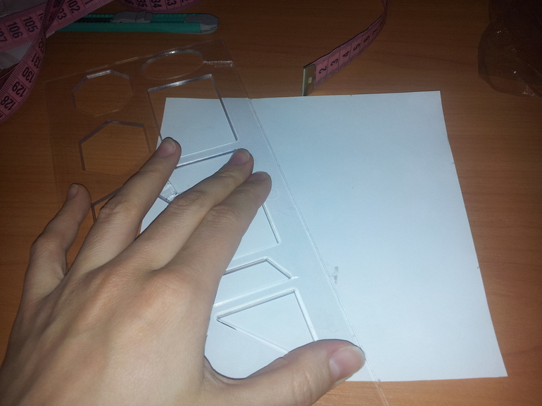 самодельная декоративная капсула для капкейков