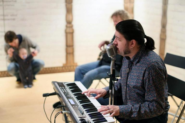 Концерт песен Элвиса Пресли для малышей на Первомайской!