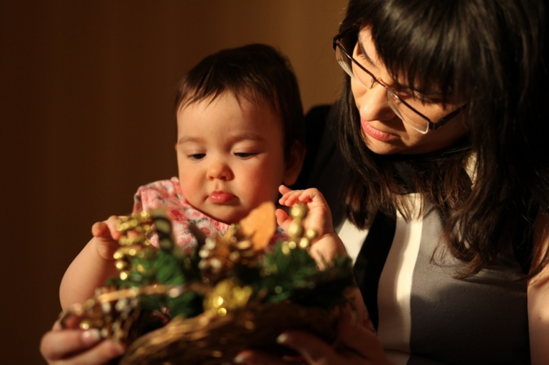 Девочки, кому интересна семейная фотосессия у замечательного фотографа!