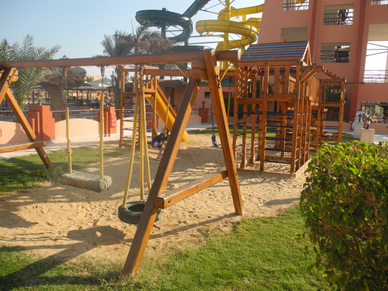 Beach Albatros Garden