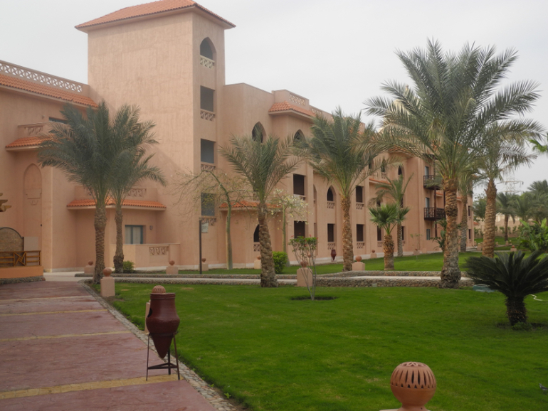 Beach Albatros Garden