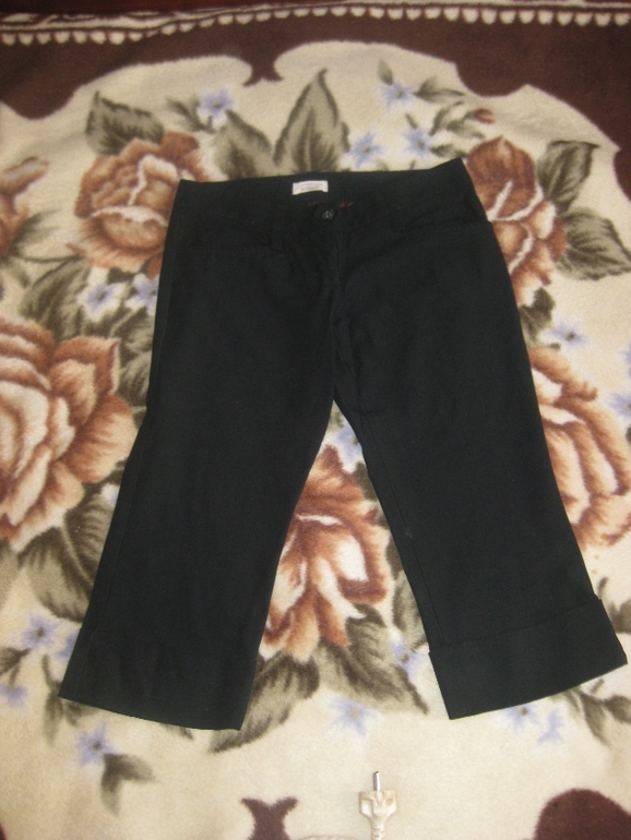 Блузки, шорты, бриджи ...Р-р 36-42. От 200 р.