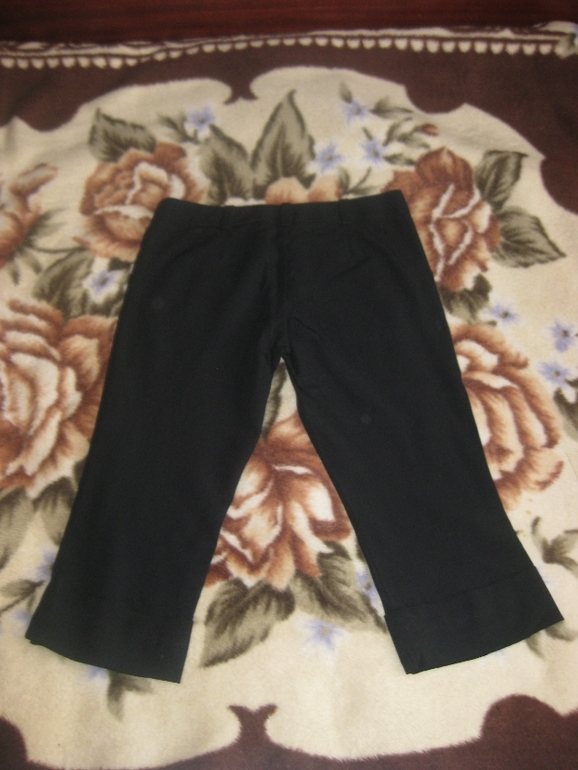 Блузки, шорты, бриджи ...Р-р 36-42. От 200 р.