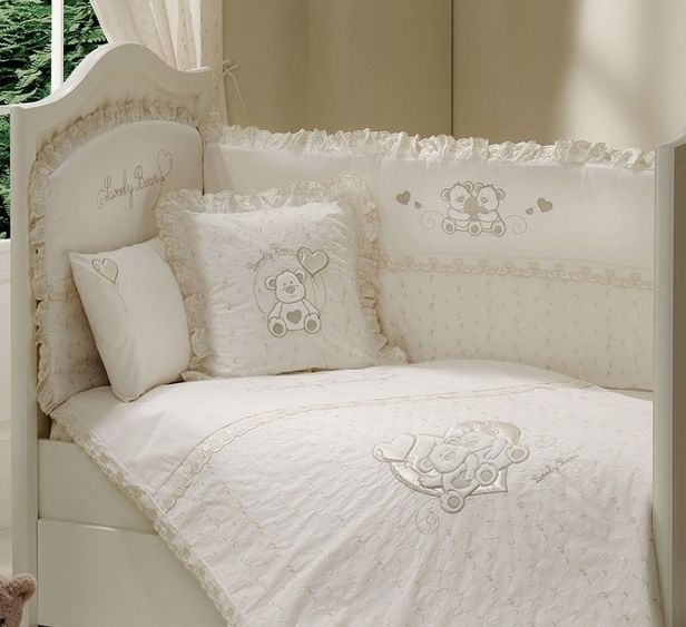 Спальное местечко мими почти готово....;))