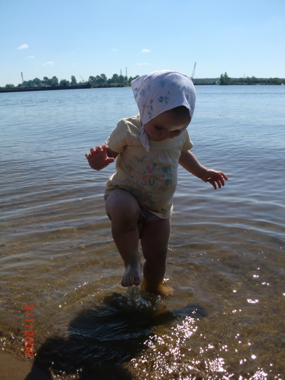 Открыли купальный сезон.