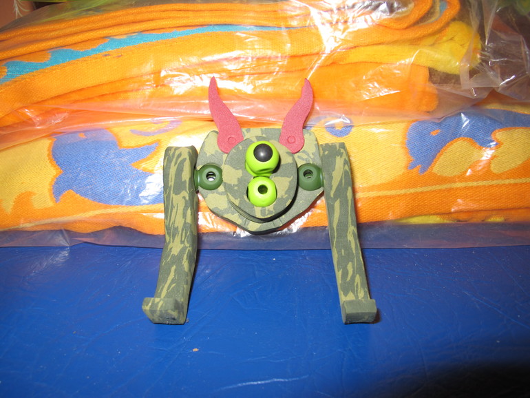 3D-пазл или мягкий конструктор из EVA материала.