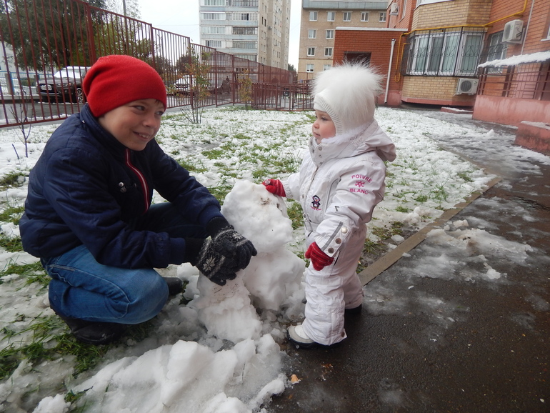У нас выпал первый снег...