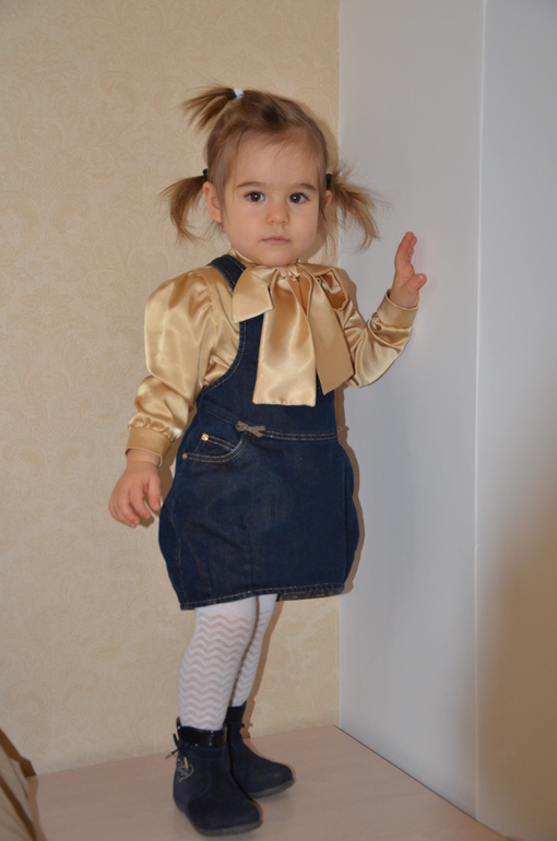 Просто млею от этого сарафанчика....