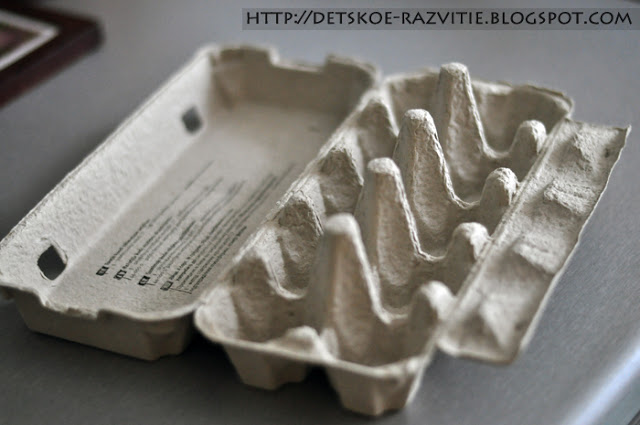 Цветы из коробки от яиц