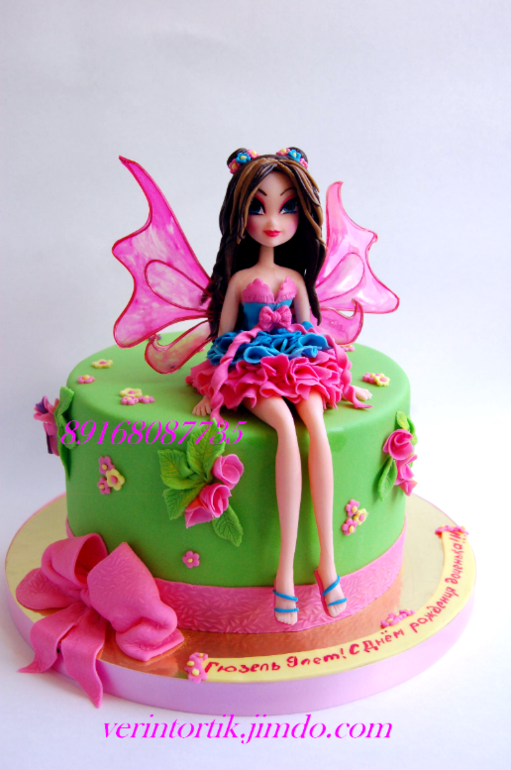 Торт с куклой Винкс