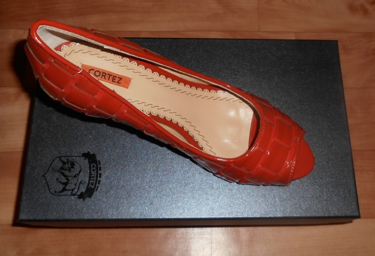 ХВАСТИКИ!!! обуви из натуральной кожи CORTEZ и PRATIK. ВЕСНА-ЛЕТО, ОСЕНЬ-ЗИМА!!!