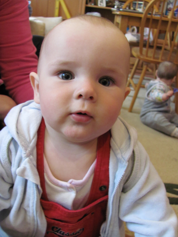 Двойнецам 10 месяцев и 1 день