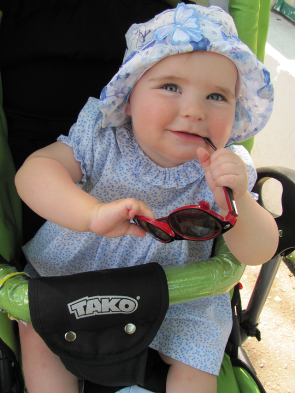 Двойнецам 10 месяцев и 1 день