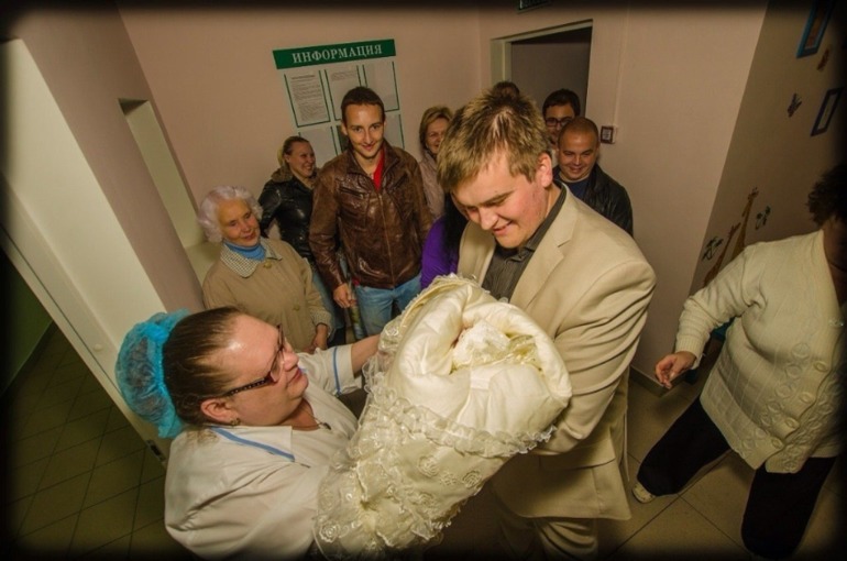 Выписка из роддома 14.09.2013.