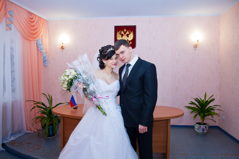 бумажная свадьба))))