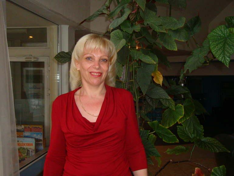 оцените возраст моей мамы