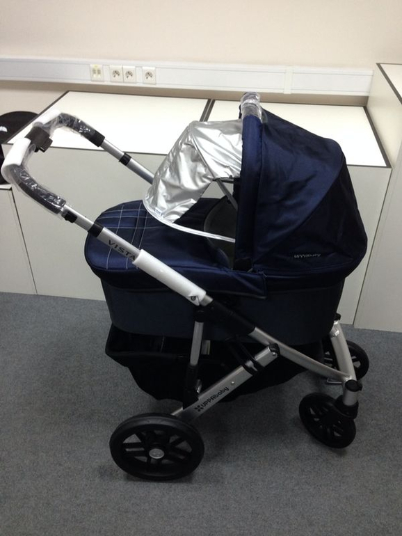 Новинка UPPAbaby Vista в синем цвете!