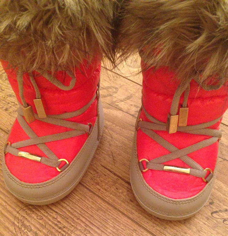 DIOR оригинал сноубутсы, размер 23-25, цена 4000 руб.