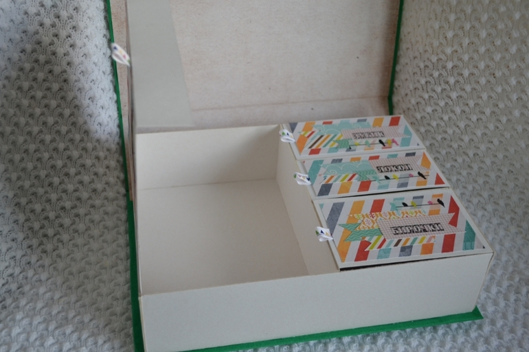 Мамины сокровища 2 шт и папка