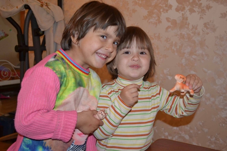 и наша посылочка к 1июня!