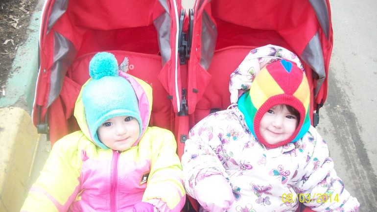 ВОТ и нам годик))спасибо всем кто нам помогает!!!!